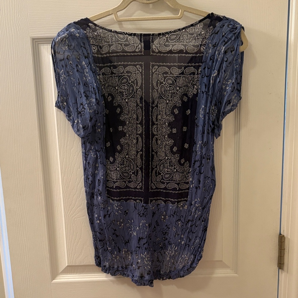 Lucky Brand Blue Patterned Blouse - Picture 2 of 3